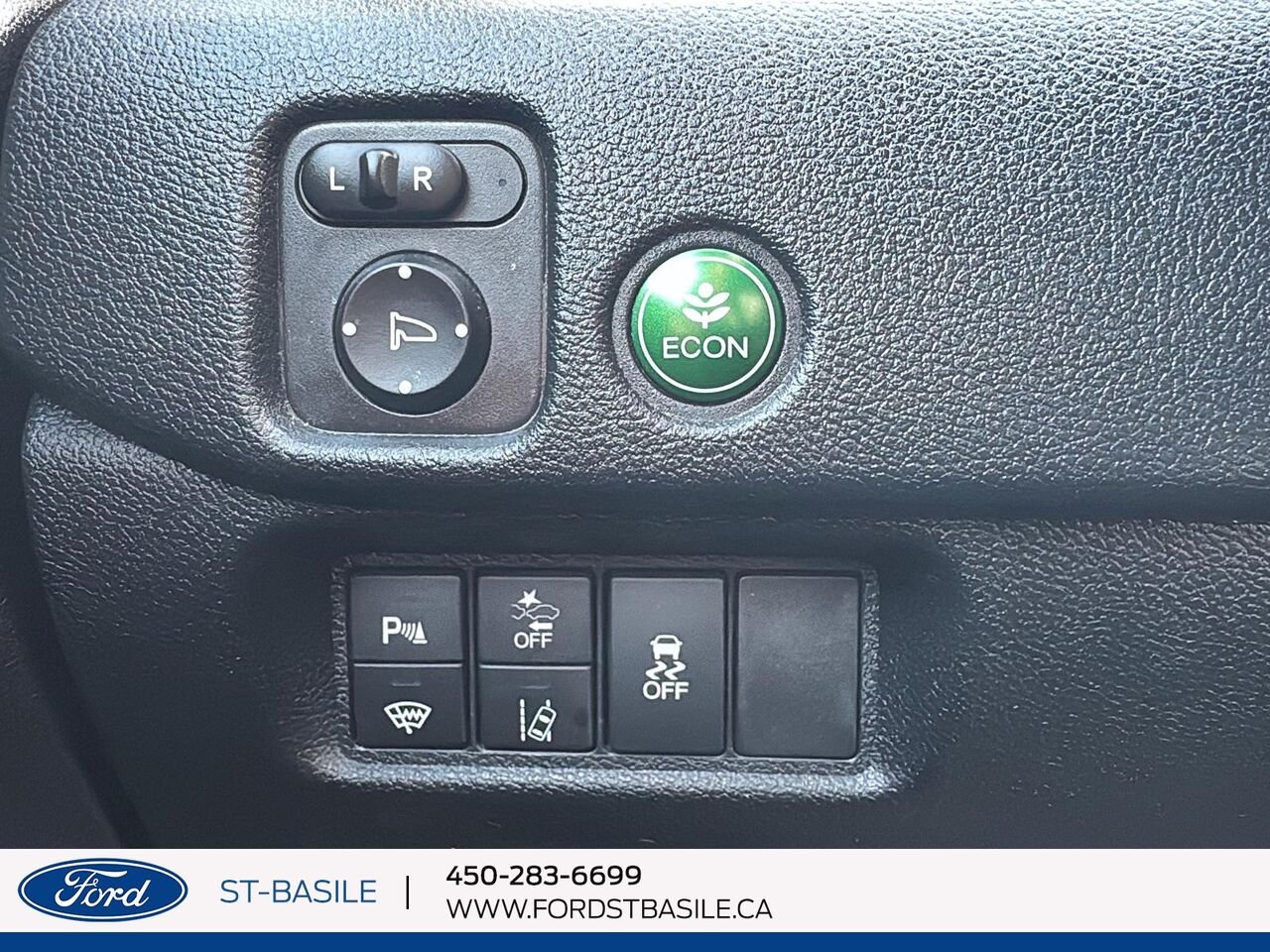 2022 HONDA PILOT Black Saint-Basile-le-Grand - photo #23