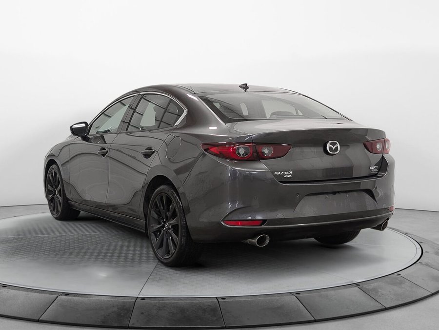 Mazda 3 GT Toit Ouvrant Sièges et Volant Chauffants 2025 Noir