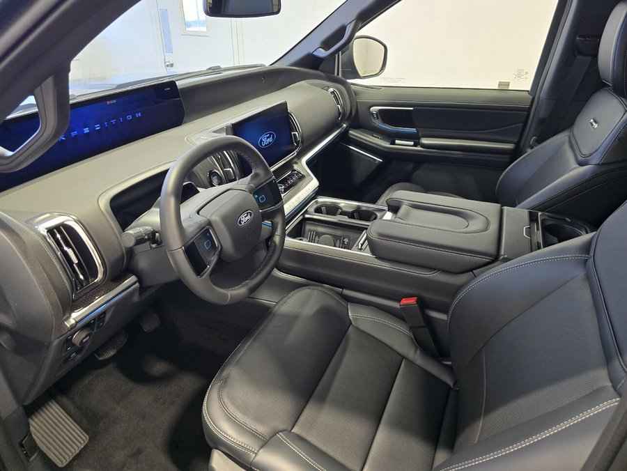 2027 Ford Expedition Platinum Max 4x4 Dark Matter Grey Metallic