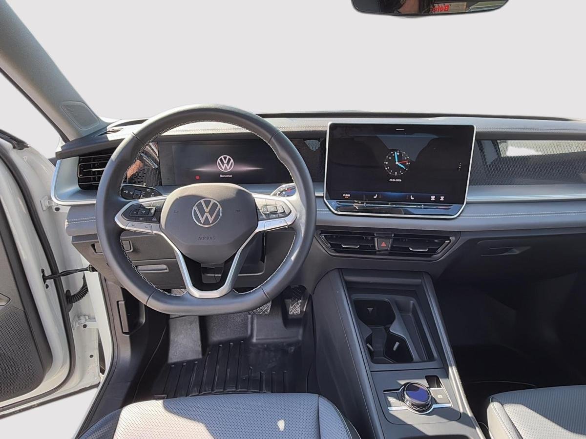 Volkswagen Tiguan 2025 Blanc Rouyn-Noranda - photo #9