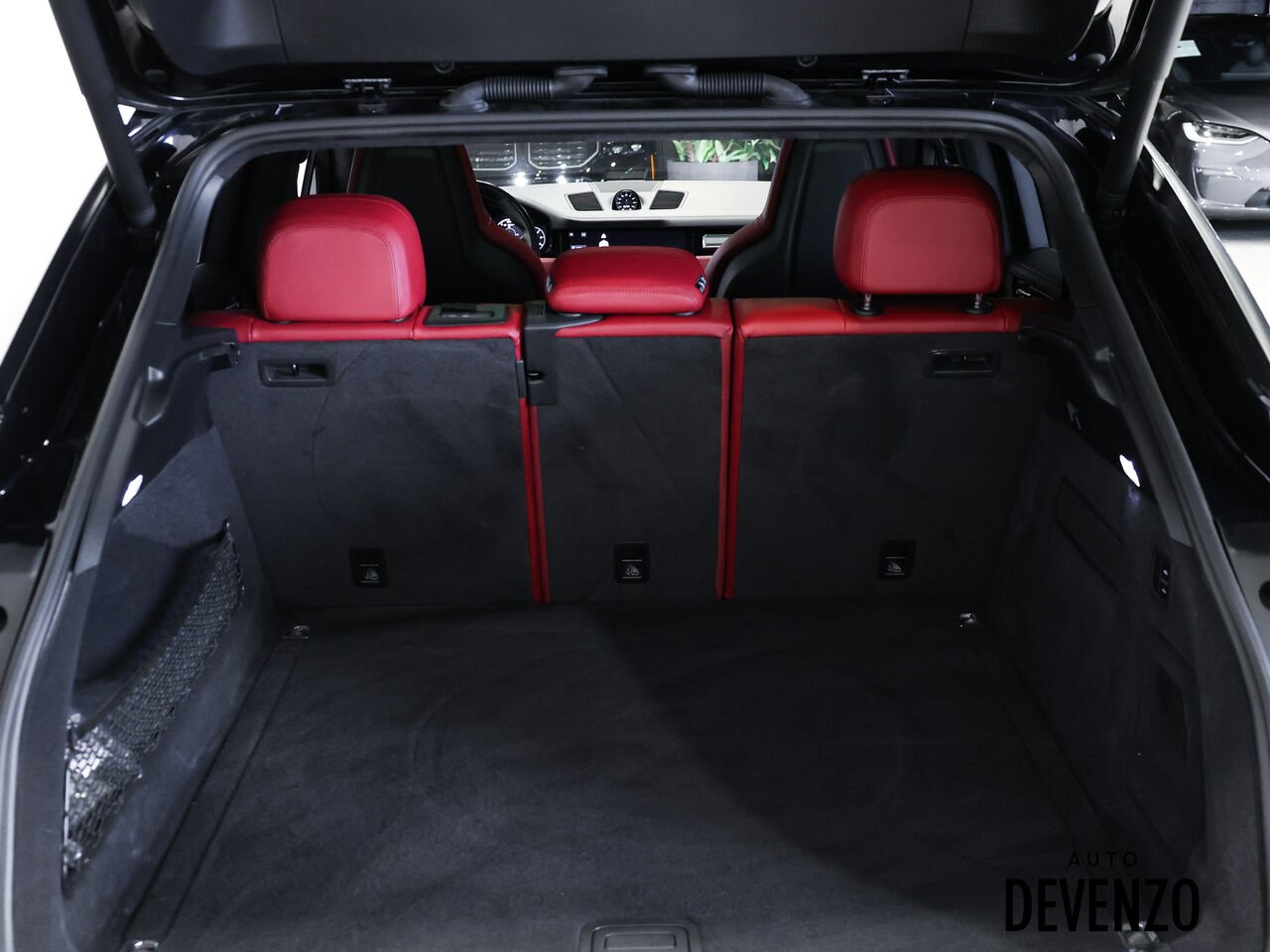 2020 Porsche Cayenne Black Saint-Eustache - photo #25