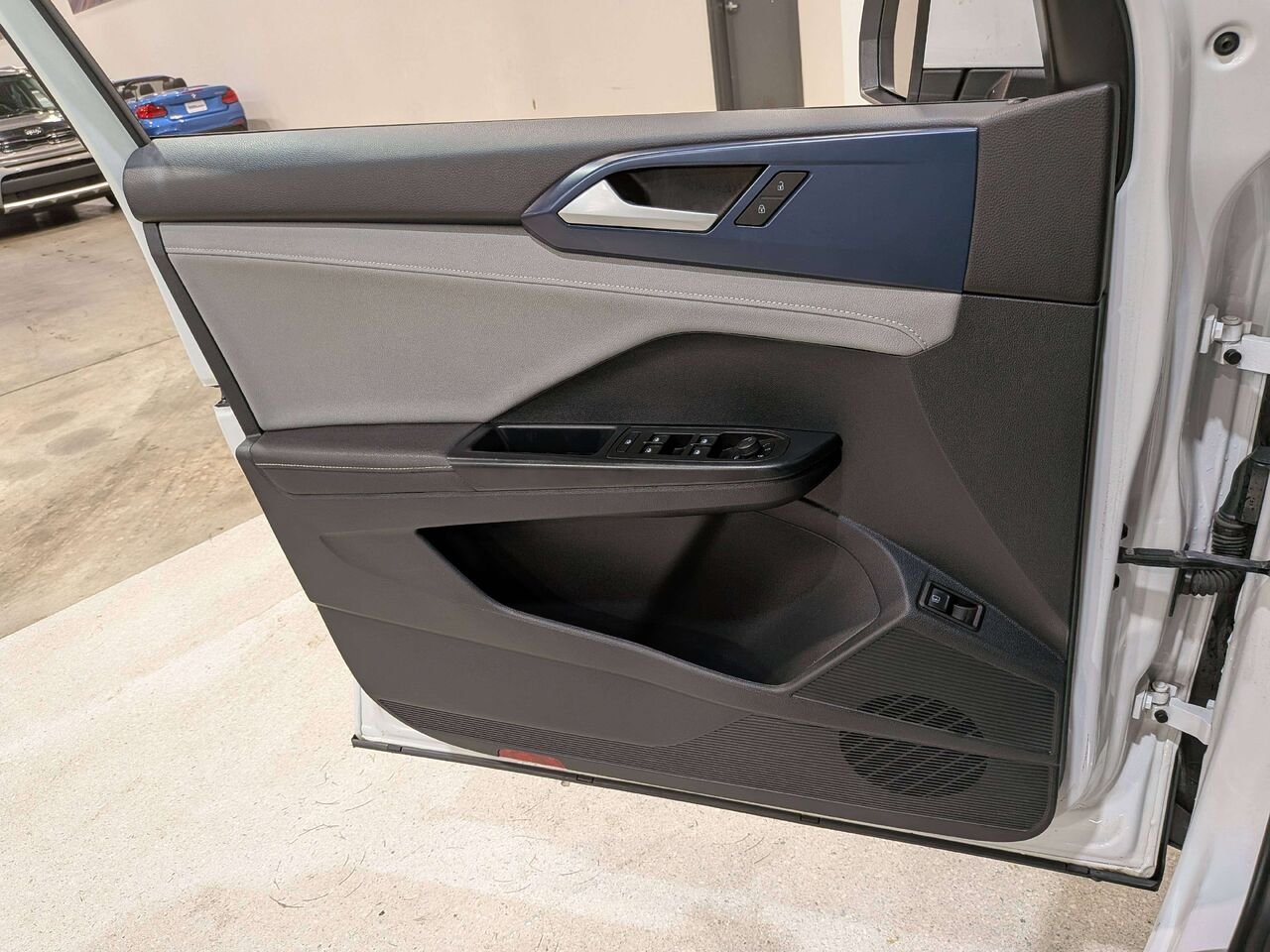 Volkswagen Taos Comfortline FWD 2024 Blanc Val-David - photo #28