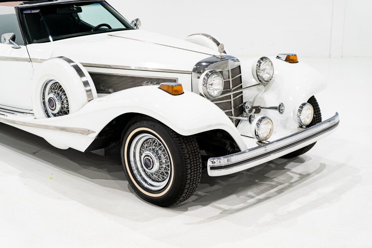 Phillips Motor Car Berlina Coupe Only 1 of 78 produced. Very rare | PRIX EN USD 1981 Blanc Montréal - photo #28