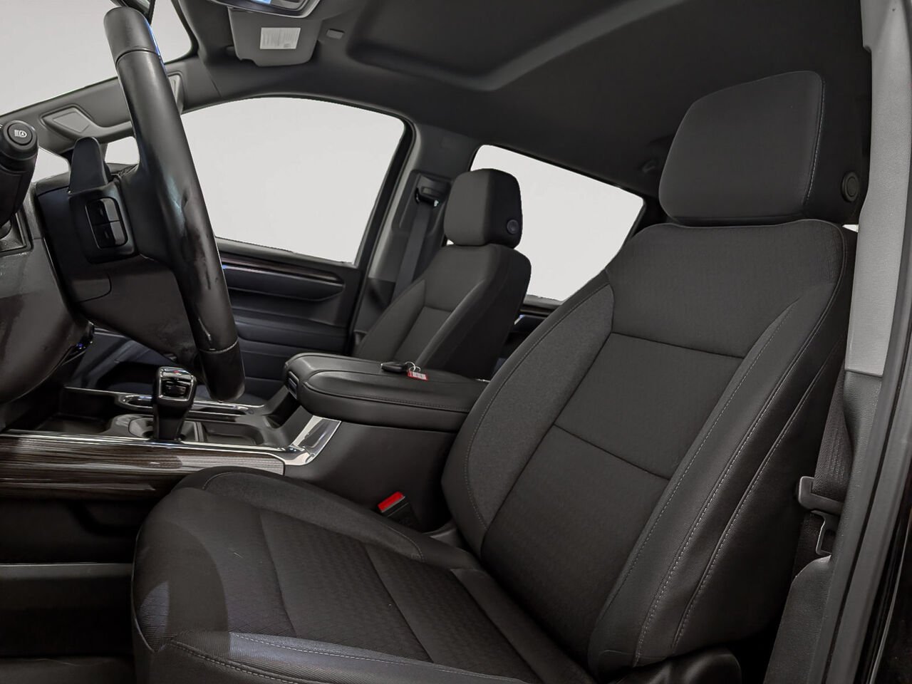 CHEVROLET Silverado 1500 RST Crew Cab Groupe Remorquage Max 3.0 Diesel 2025 Noir Sherbrooke - photo #6