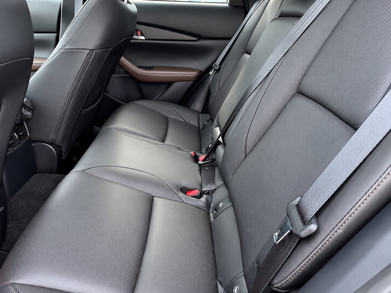 2023 MAZDA CX-30 Red Châteauguay - photo #8
