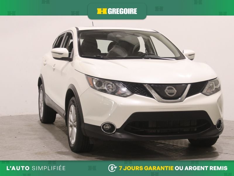 2019 Nissan Qashqai White Laval - photo #0