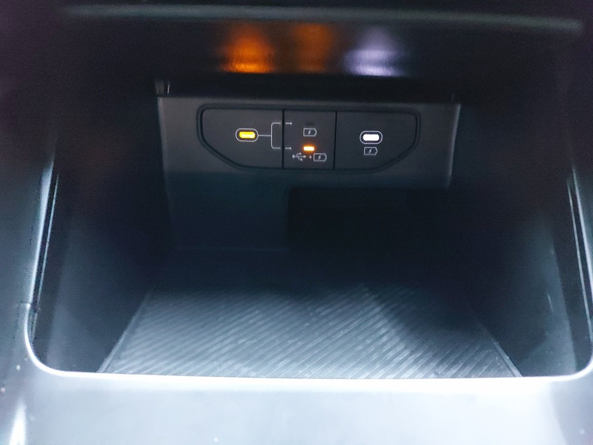 2026 KIA Sorento Plug-In Hybrid Snow White Pearl Blainville - photo #28