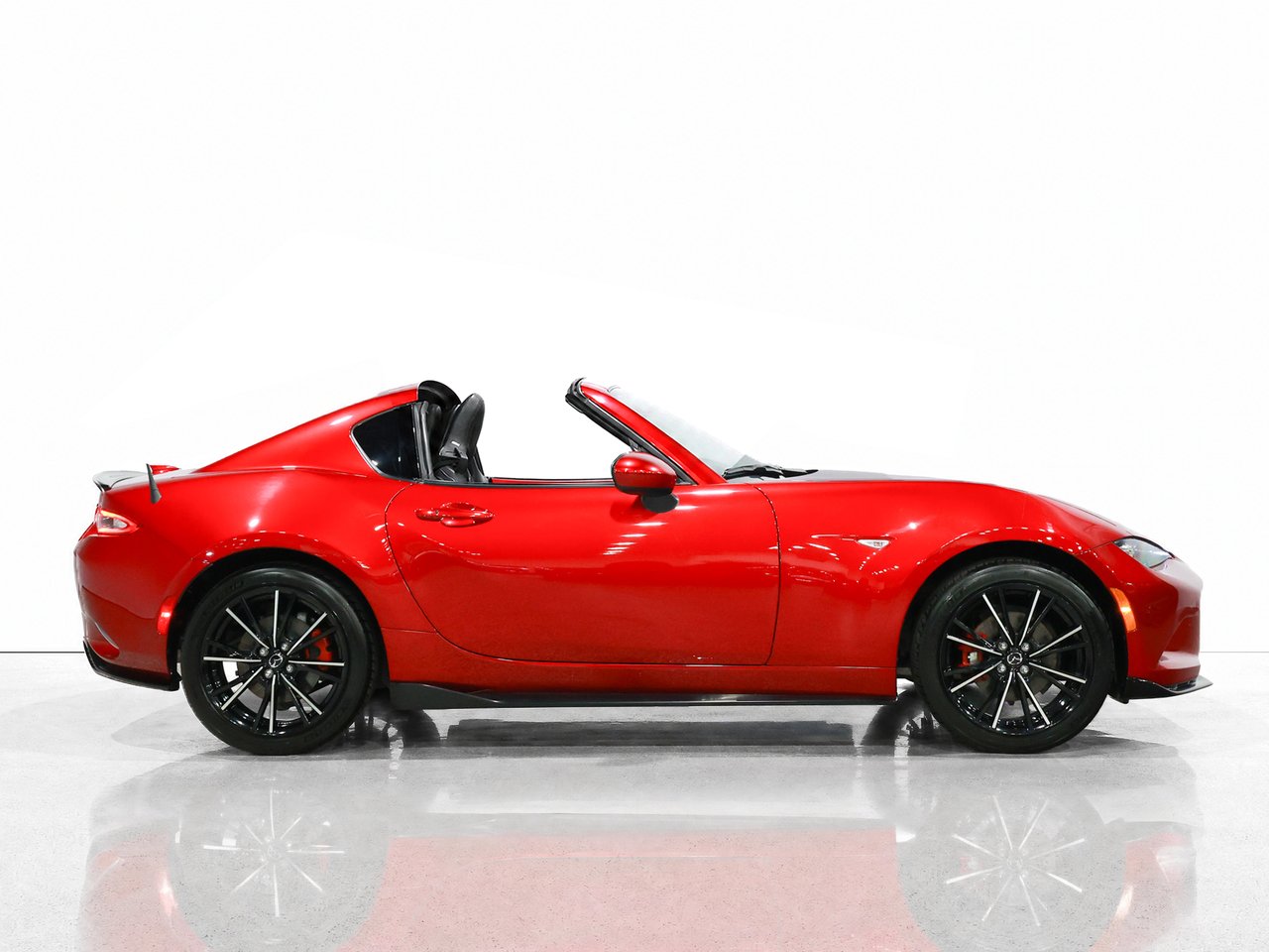 2018 Mazda MX-5 RF Red Saint-Eustache - photo #1