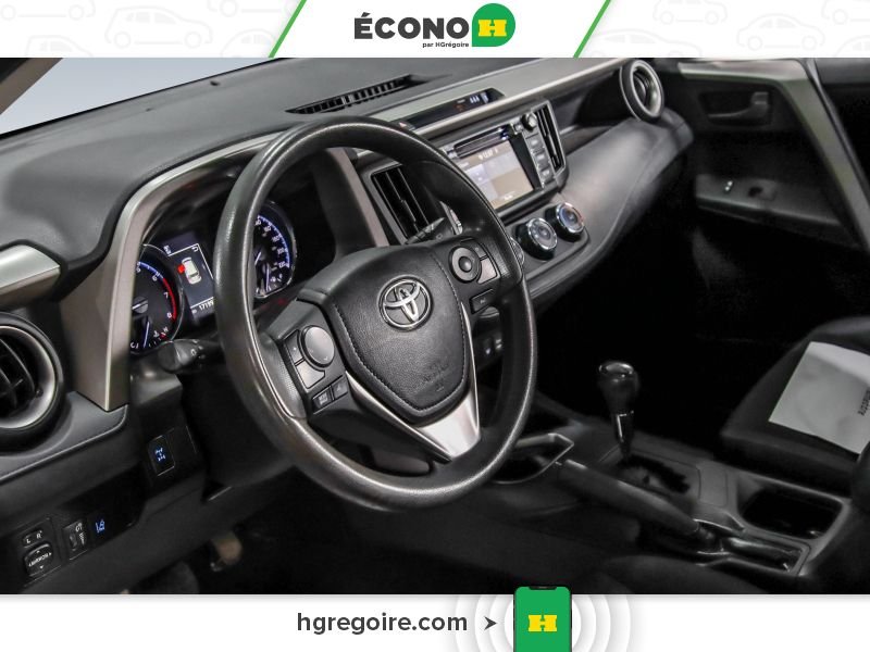 2018 Toyota Rav 4 Silver Laval - photo #15