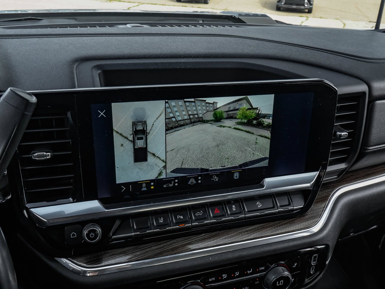 2024 Chevrolet Silverado 2500HD 4WD Crew Cab 159 LT Grey Sherwood Park - photo #28