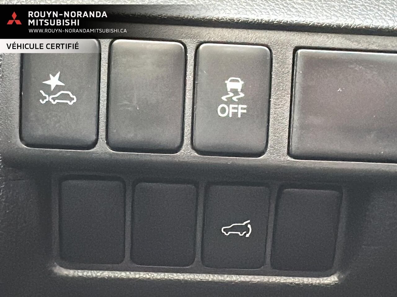 Mitsubishi Eclipse Cross A21115 | SE S-AWC 2024 Blanc  - photo #22