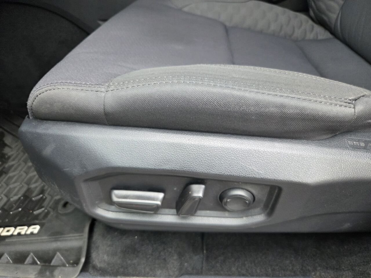 2024 Toyota TUNDRA Black Mont-Laurier - photo #14