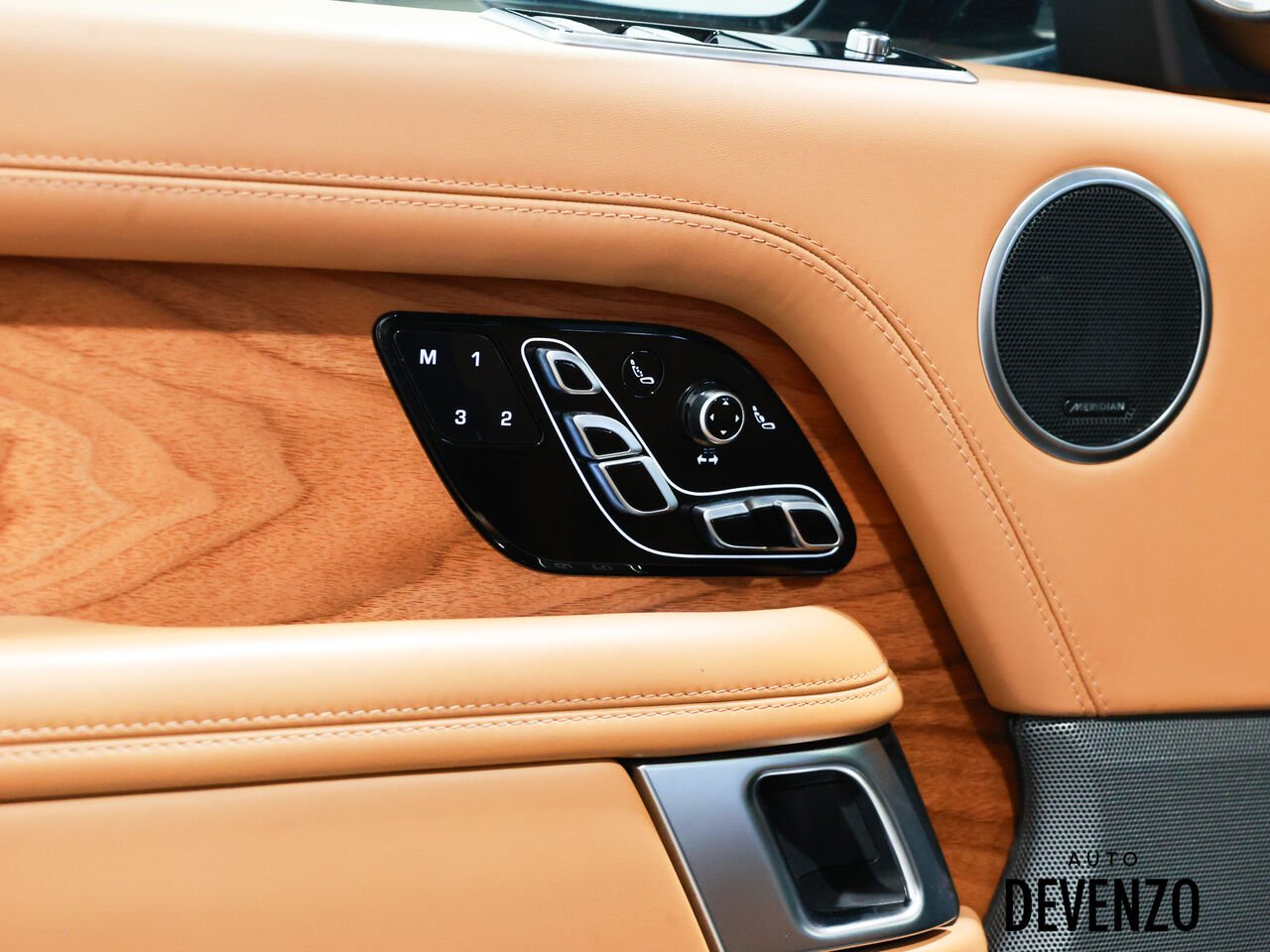 2021 Land Rover Range Rover Grey Saint-Eustache - photo #11