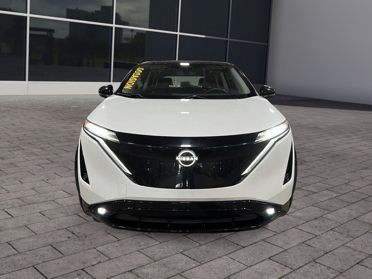 Nissan ARIYA 2024 Blanc Québec - photo #1