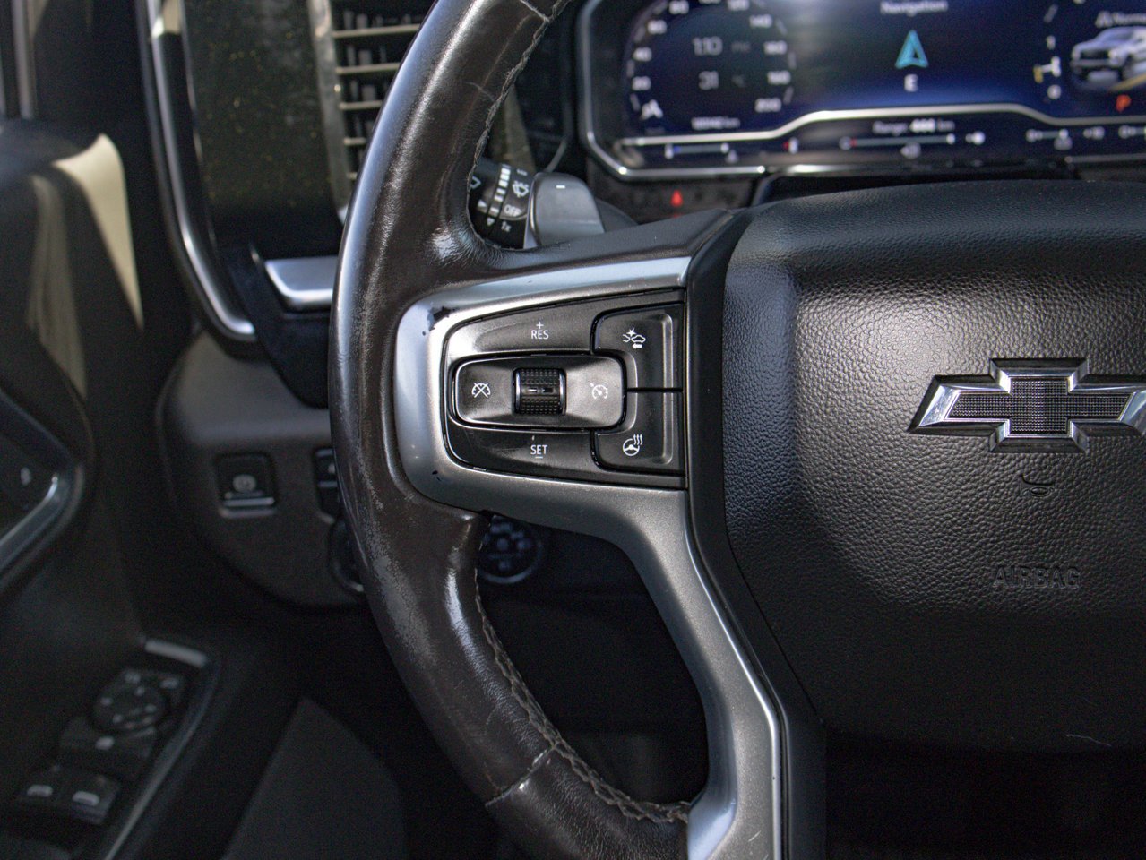2023 Chevrolet Silverado 1500 4WD Crew Cab 147 LT Trail Boss Grey Sherwood Park - photo #21