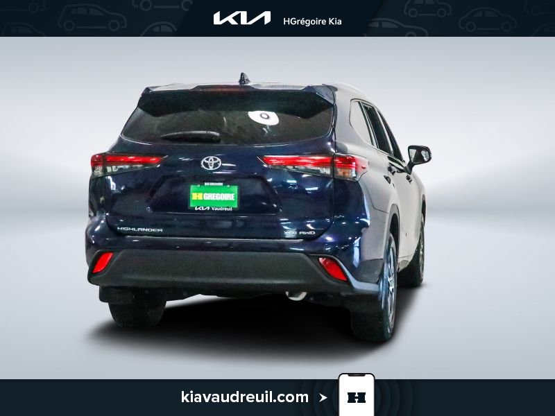Toyota Highlander 2022 Bleu Laval - photo #7