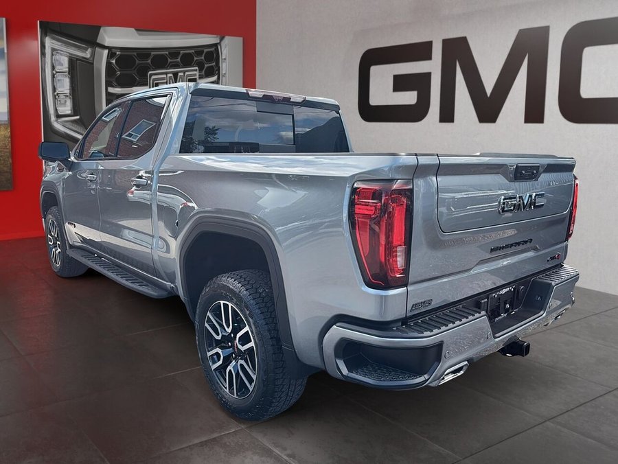 GMC Sierra 1500 AT4 cabine multiplace 4RM 147 po 2026 STERLING METALLISE