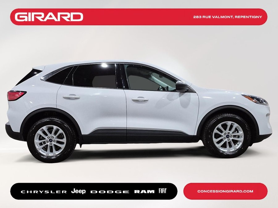 2022 Ford ESCAPE SE HYBRIDE