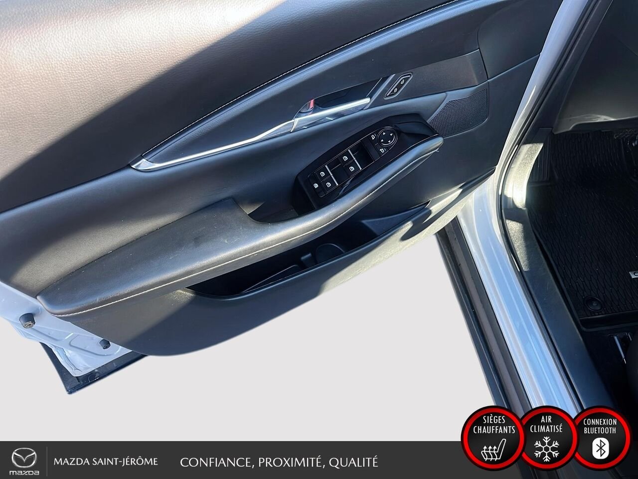 Mazda CX-30 GS LUXE | 1 PROPRIÉTAIRE | JAMAIS ACCIDENTÉ | TOIT OUVRANT | CUIR | AWD 2025 Gris Saint-Jérôme - photo #12