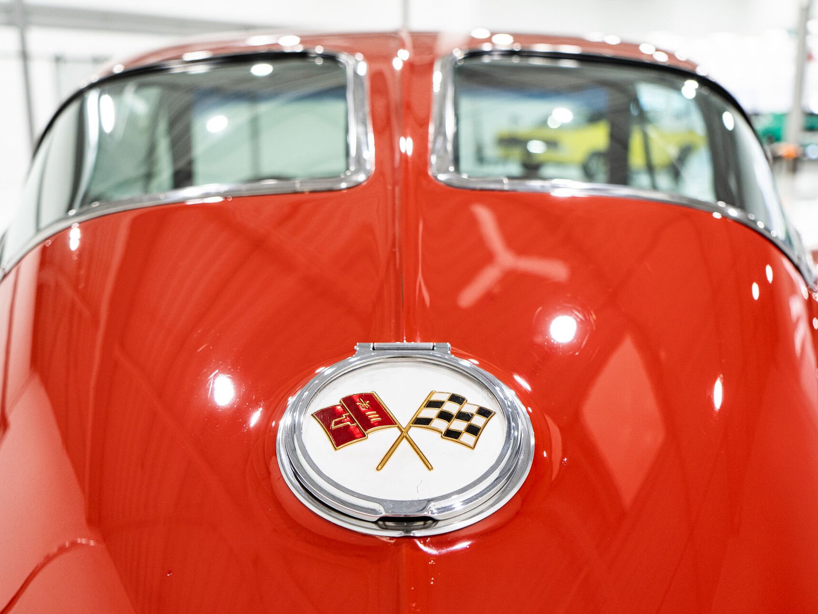 Chevrolet Corvette Split window matching# 327 Factory A/C | PRICE IN USD 1963 Rouge Montréal - photo #4