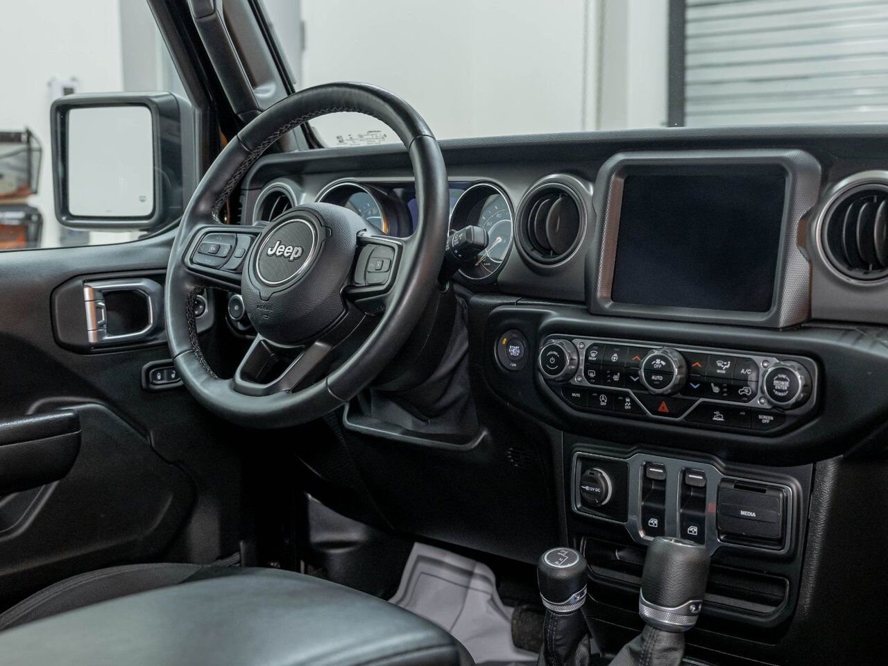 2021 Jeep Wrangler SPORT S 4X4 V6 *NAV* SIÈGES CHAUFF CARPLAY ALPINE Black Saint-Jérôme - photo #24