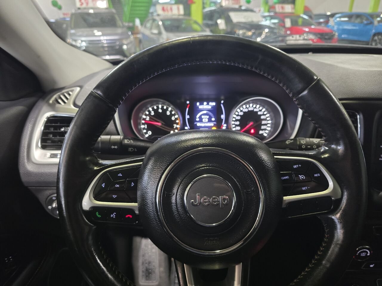 Jeep Compass 2018 Gris Longueuil, - photo #16