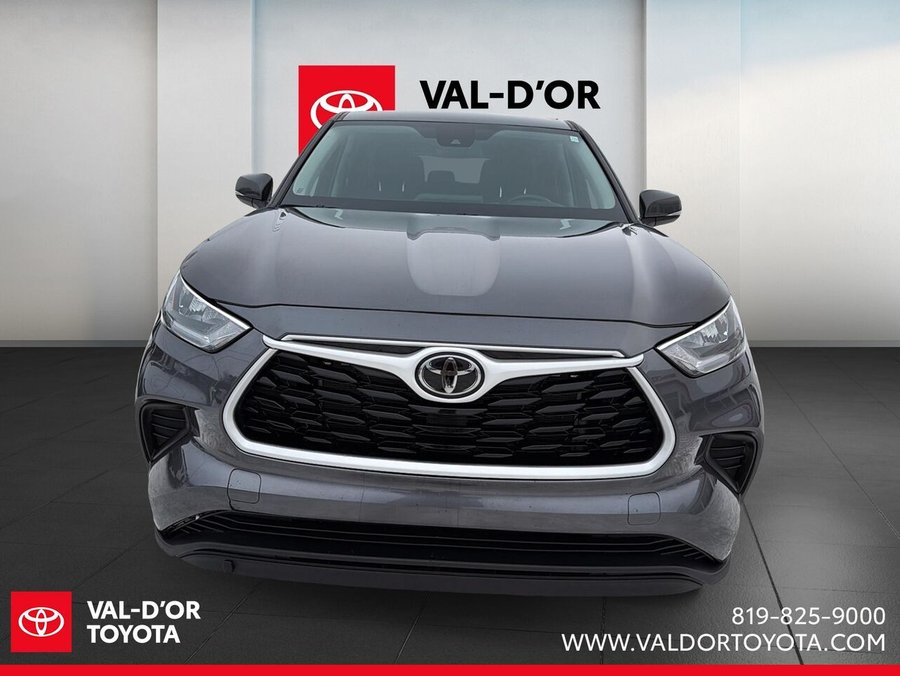 Toyota Highlander AWD LE AWD 2024 2024 Gris magnétique métallisé