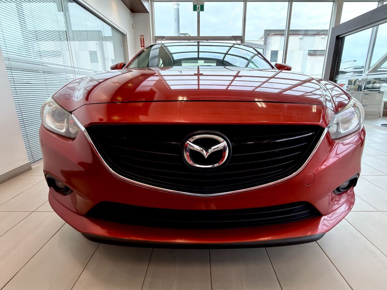 2015 Mazda Mazda6 Red Notre-Dame-des-Prairies - photo #3