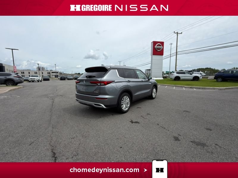 Mitsubishi Outlander 2024 Gris Saint-Eustache - photo #10
