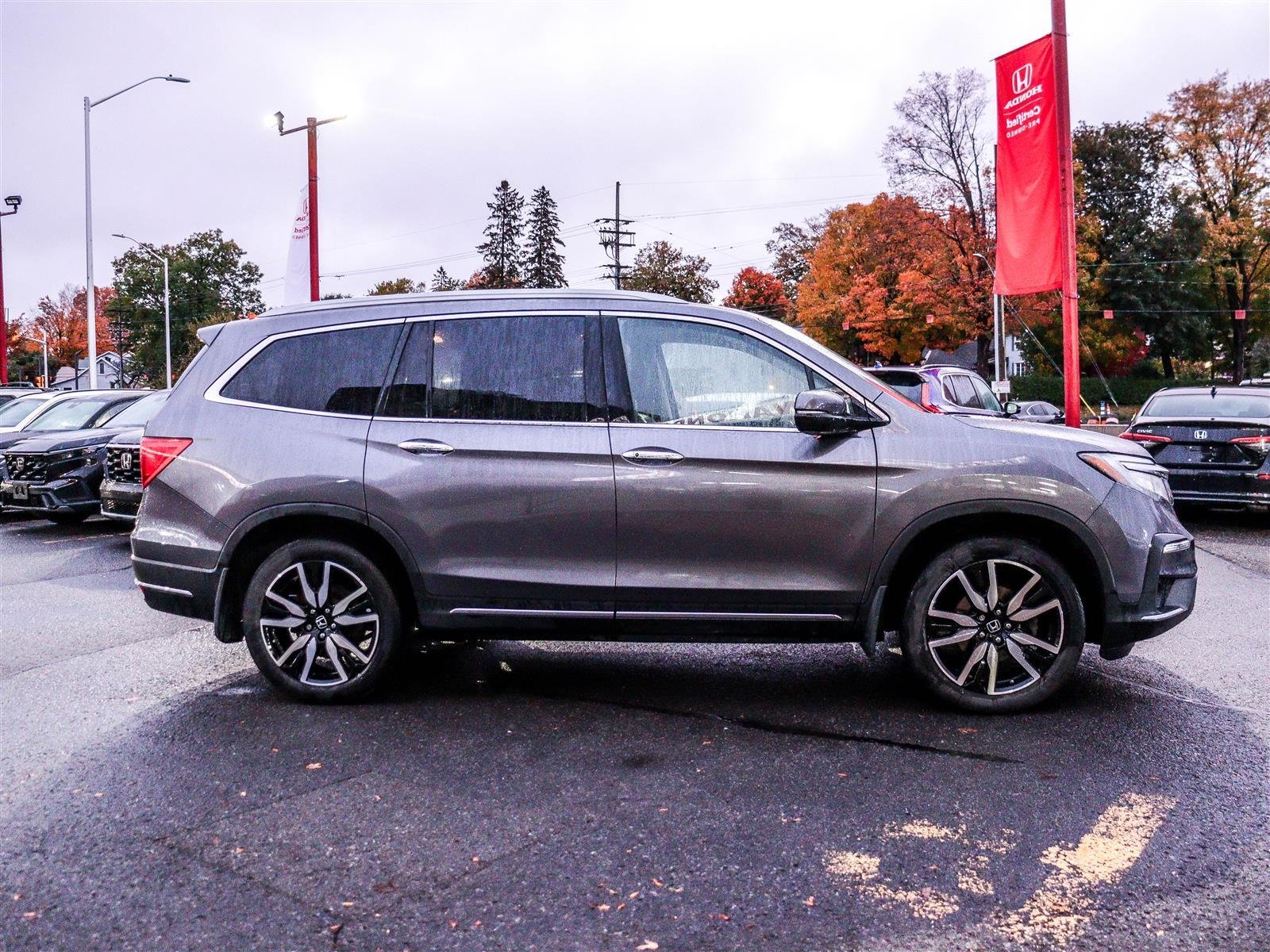 Honda Pilot Touring 7P 2022 Grey Ottawa & Gatineau - photo #2