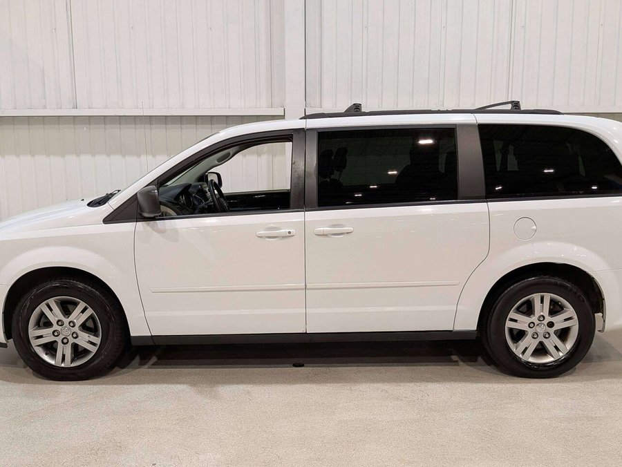 2015 Dodge Grand Caravan 4dr Wgn SXT White