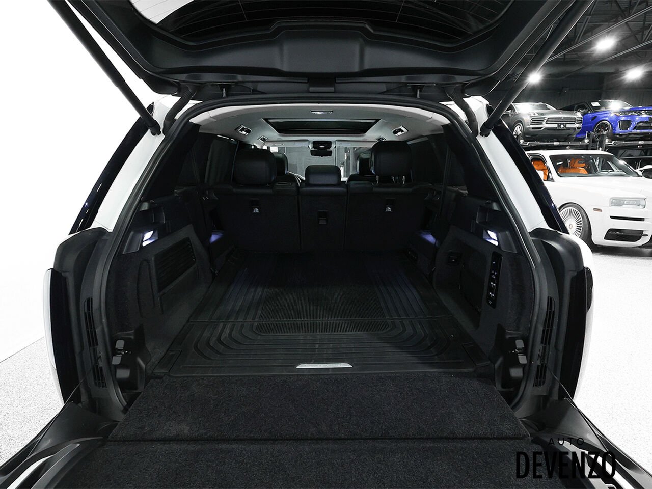 2022 Land Rover Range Rover White Saint-Eustache - photo #23