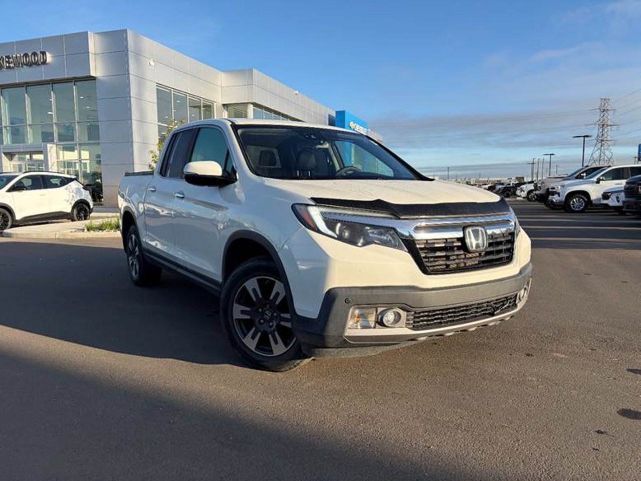 2019 Honda Ridgeline Touring AWD White Sherwood Park - photo #1
