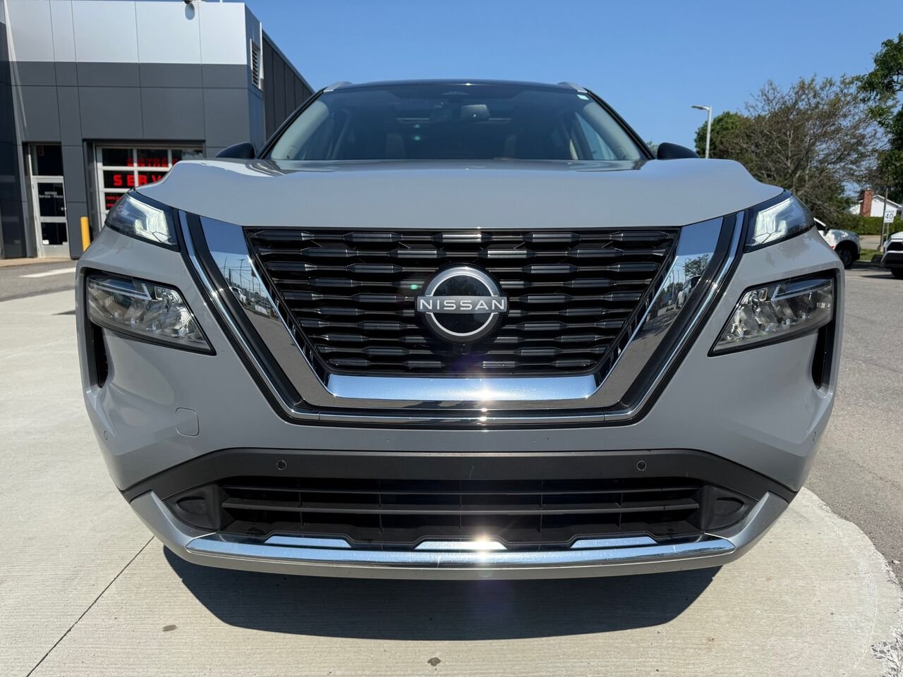 Nissan Rogue PLATINUM | JAMAIS ACCIDENTÉ✅ 2023 Gris Châteauguay - photo #1
