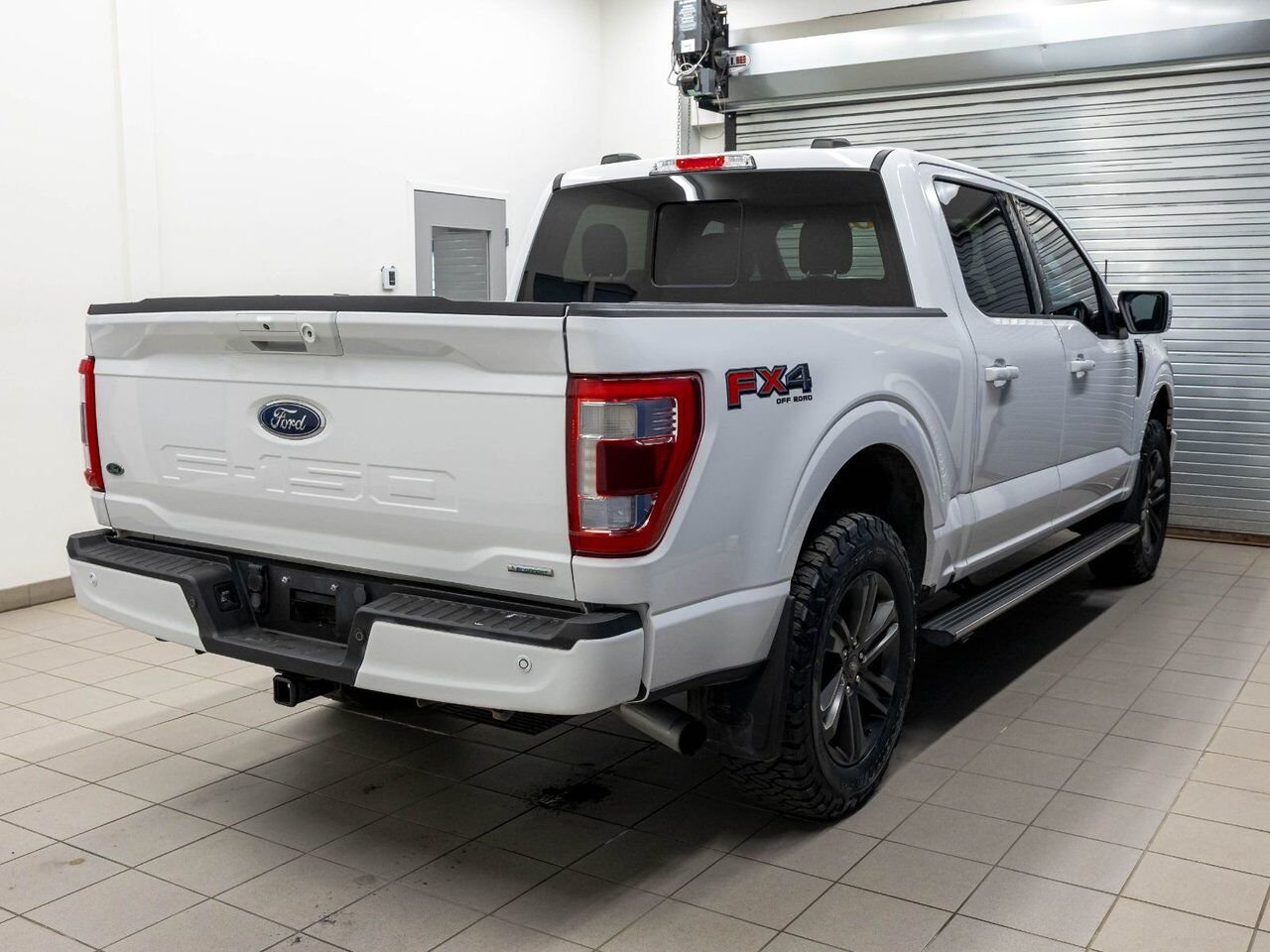 Ford F-150 LARIAT CREW 4X4 *TOIT* NAV CUIR SIÈGES VENTIL B&O 2021 Blanc Saint-Jérôme - photo #9