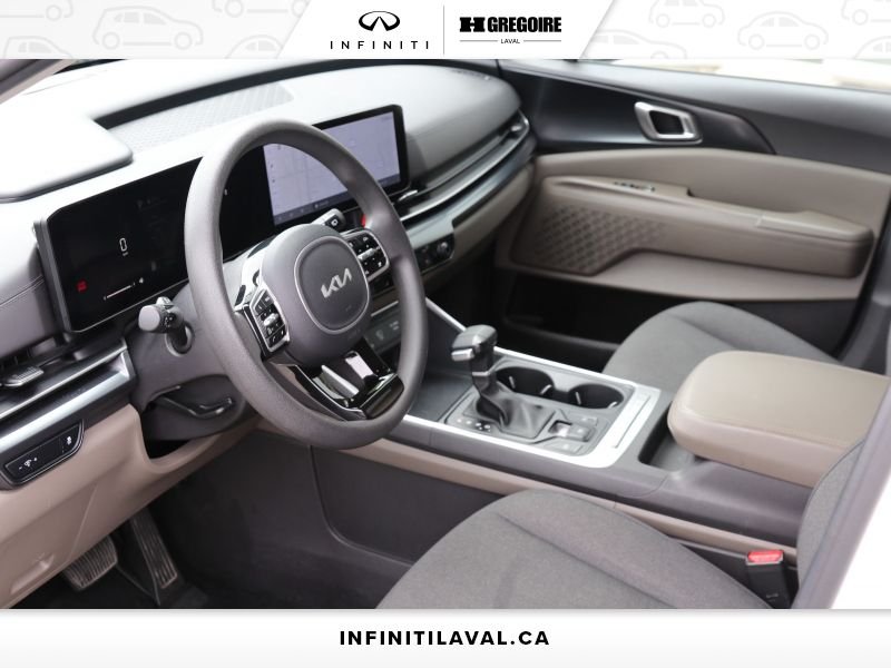 Kia Carnival 2025 Blainville - photo #24