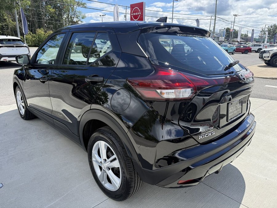 Nissan Kicks Play 2025 2025 Noir