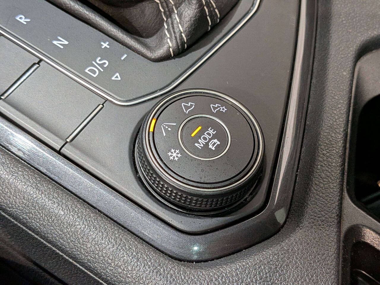 2021 Volkswagen Tiguan Comfortline 4MOTION White Val-David - photo #27