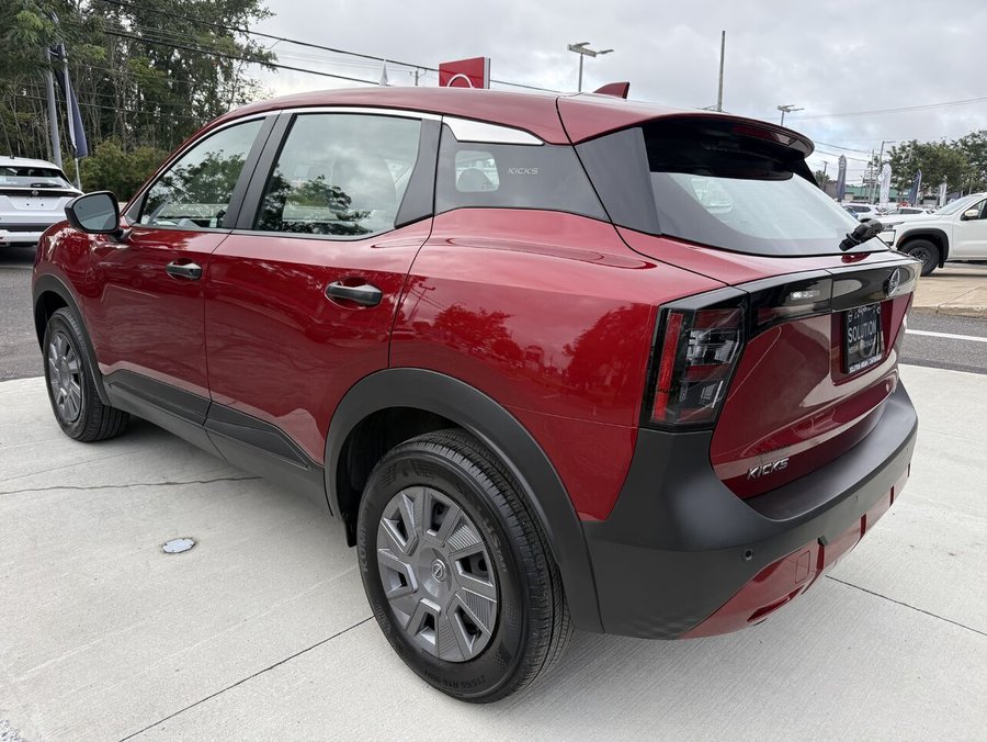 2025 Nissan Kicks 2025 Red