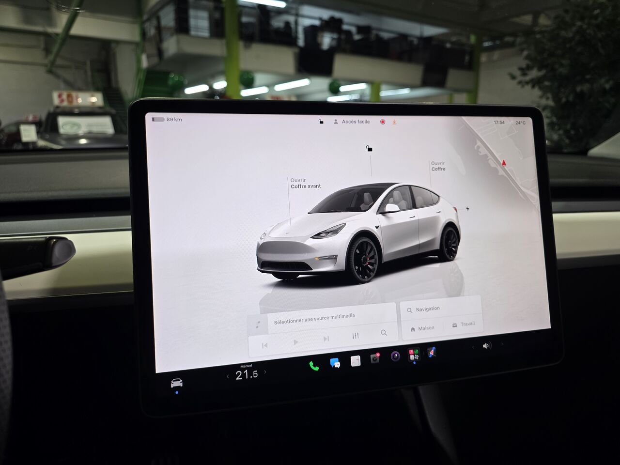 2022 Tesla Model Y White  - photo #18