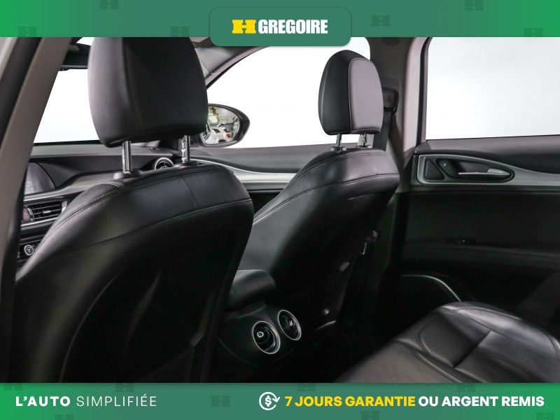 Alfa Romeo Stelvio 724852A | Sport AWD AUTO A/C CUIR MAGS CAM RECUL BLUETOOTH 2018 Blanc Laval - photo #23