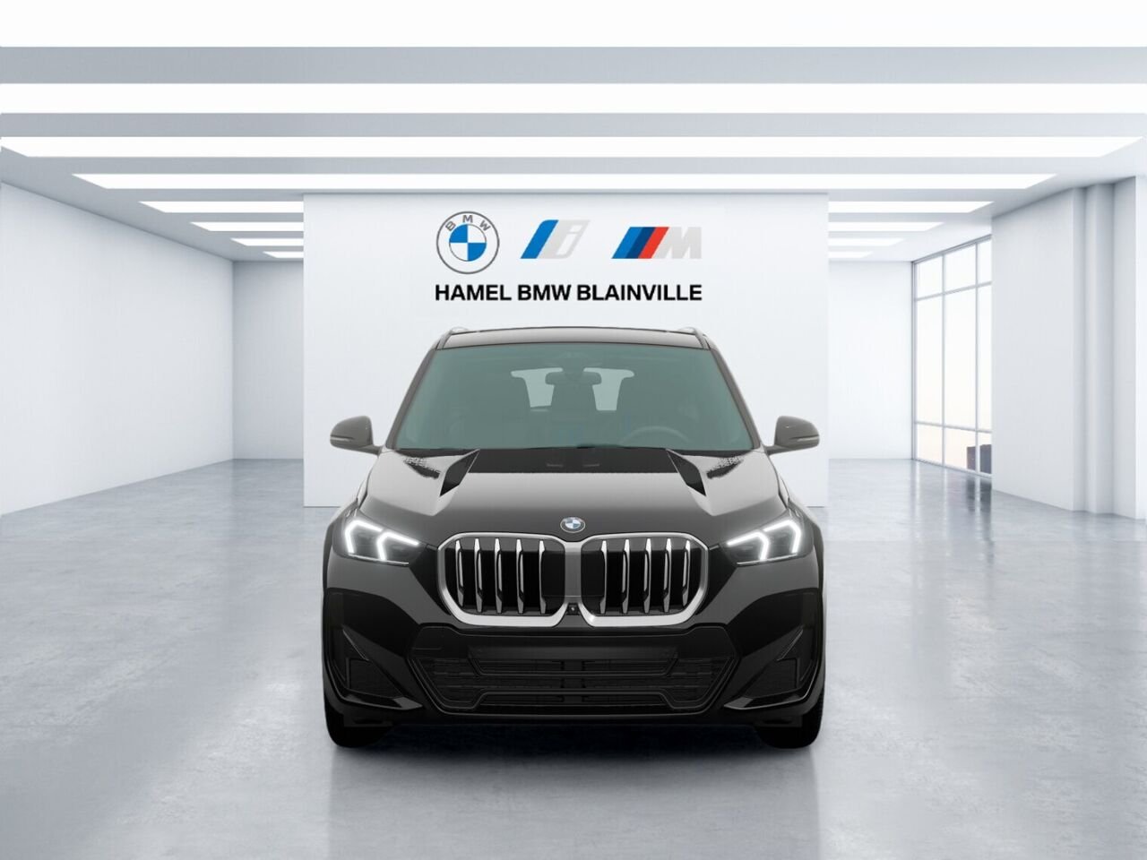 2026 BMW X1 xDrive28i Black Sapphire Metallic Blainville - photo #2