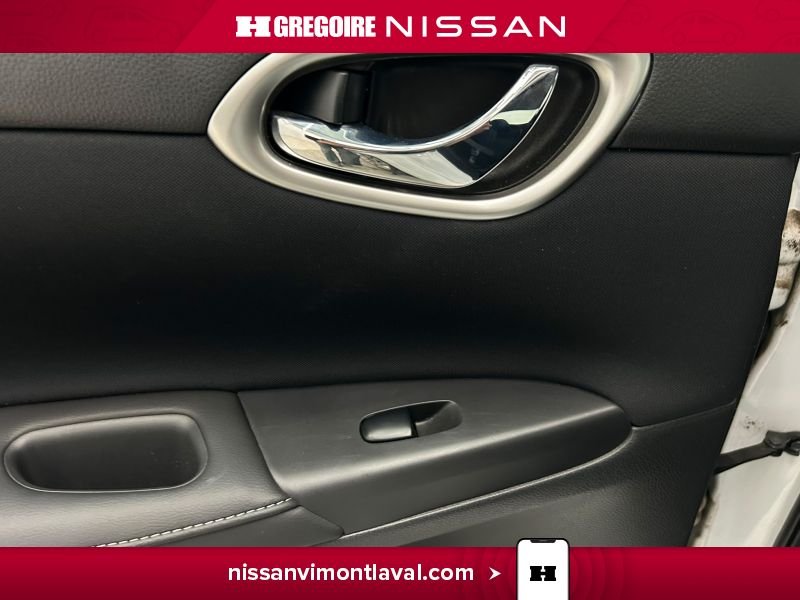 2018 Nissan Sentra White Laval - photo #17