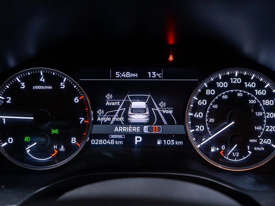 Mitsubishi Outlander LE BANC CHAUFFANT APPLE CAR PLAY SANS FIL 2024 Argent