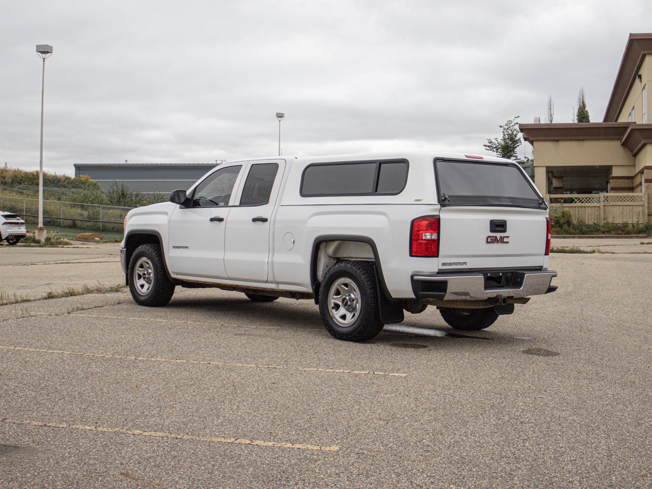 2015 GMC Sierra 1500 2WD Double Cab 143.5 White Sherwood Park - photo #9