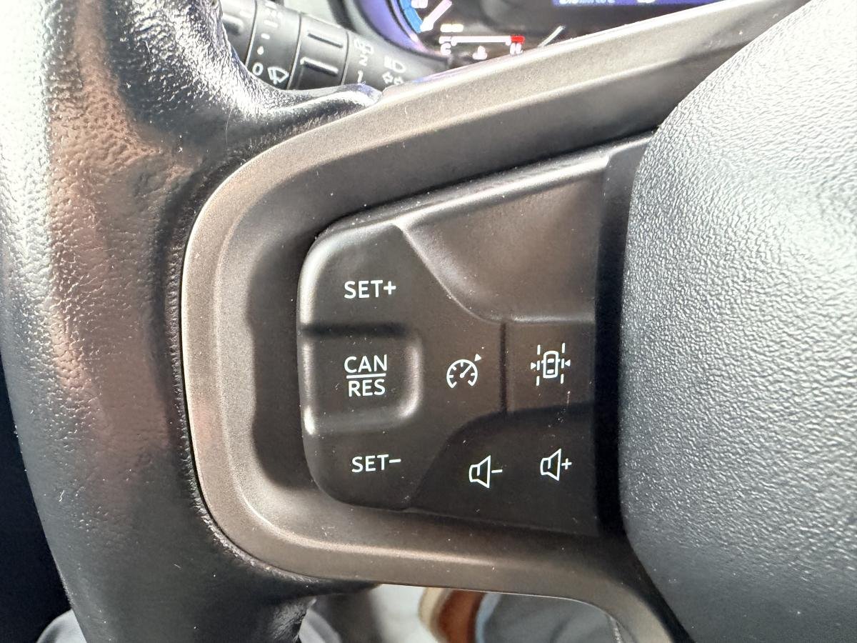 2021 Ford Bronco Yellow  - photo #20