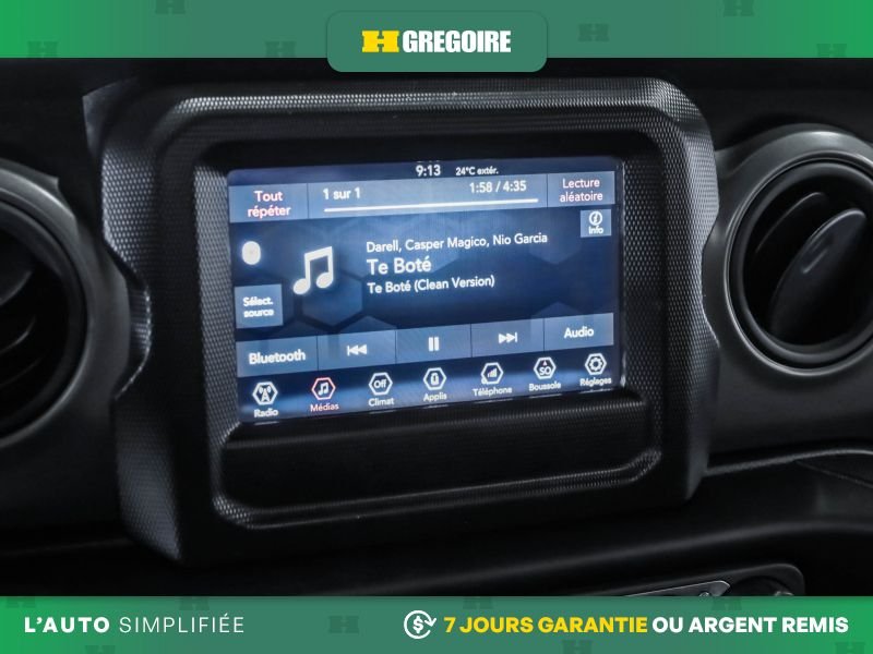 2023 Jeep Wrangler Yellow Blainville - photo #16