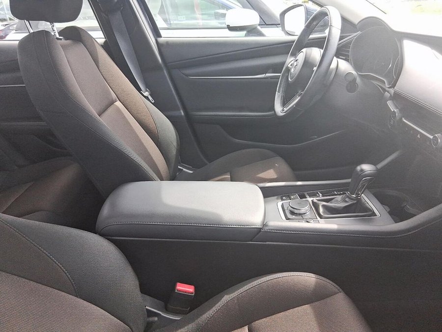 2022 Mazda 3 GS 2022 Blue