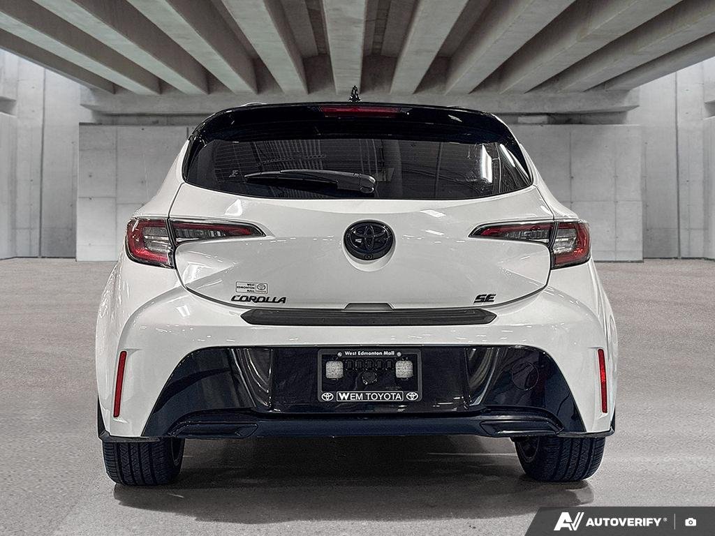 2020 Toyota Corolla Hatchback 2602172B | SE, well maintained local trade in White Edmonton - photo #4