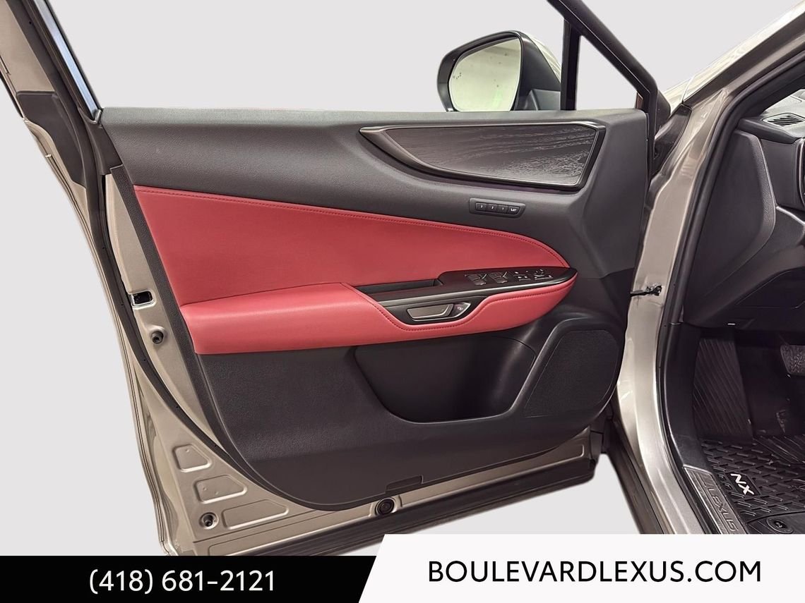 Lexus NX 19487A 2022 Argent Québec - photo #32